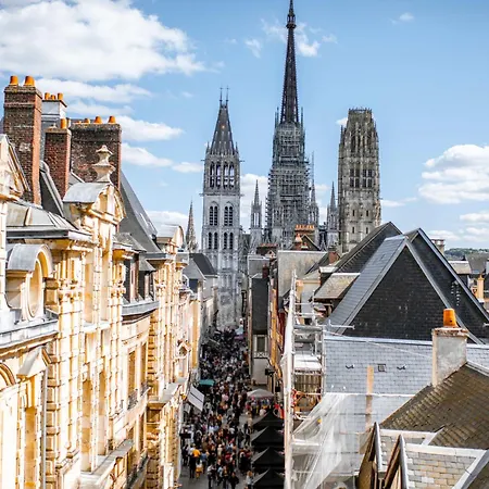 Le Monet Joli Vue Cathédrale ! *