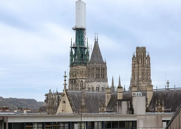 Le Monet Joli Vue Cathedrale ! Apartment