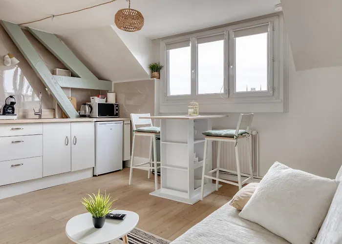 Le Monet Joli Vue Cathedrale ! *