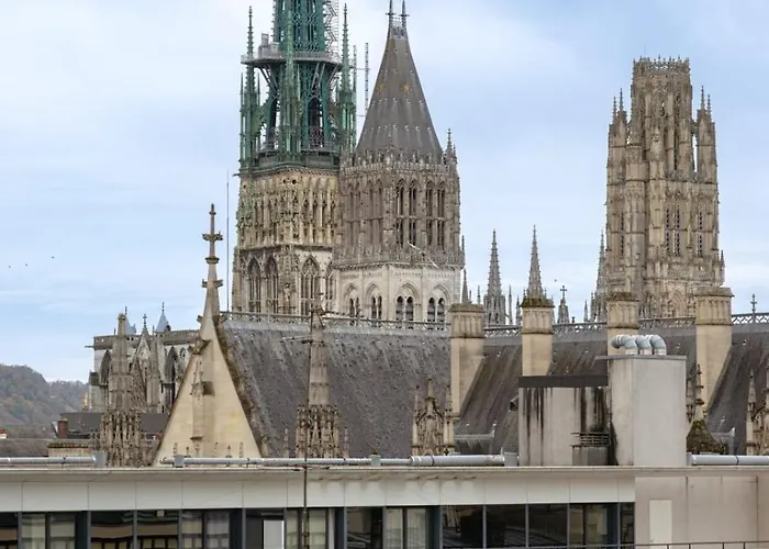 Le Monet Joli Vue Cathedrale ! Apartment